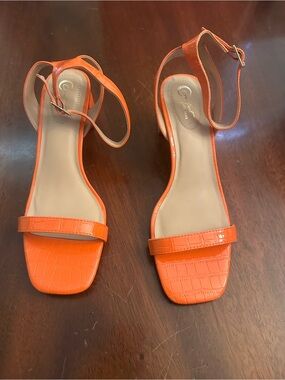 NEW Orange Croc-Embossed Ankle Strap Sandals With Block Heel
